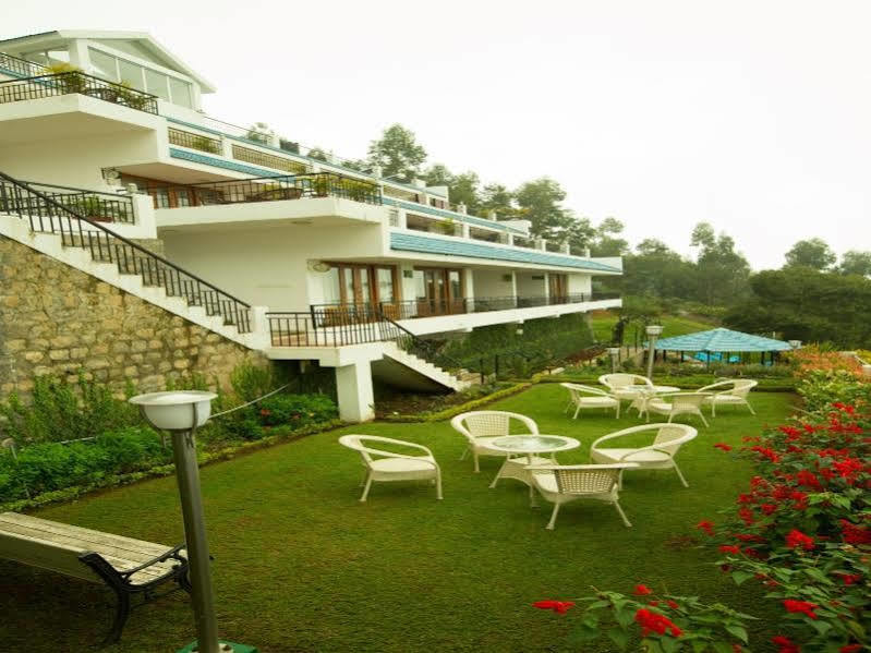 Mount N Mist Hotel Найнитал Экстерьер фото